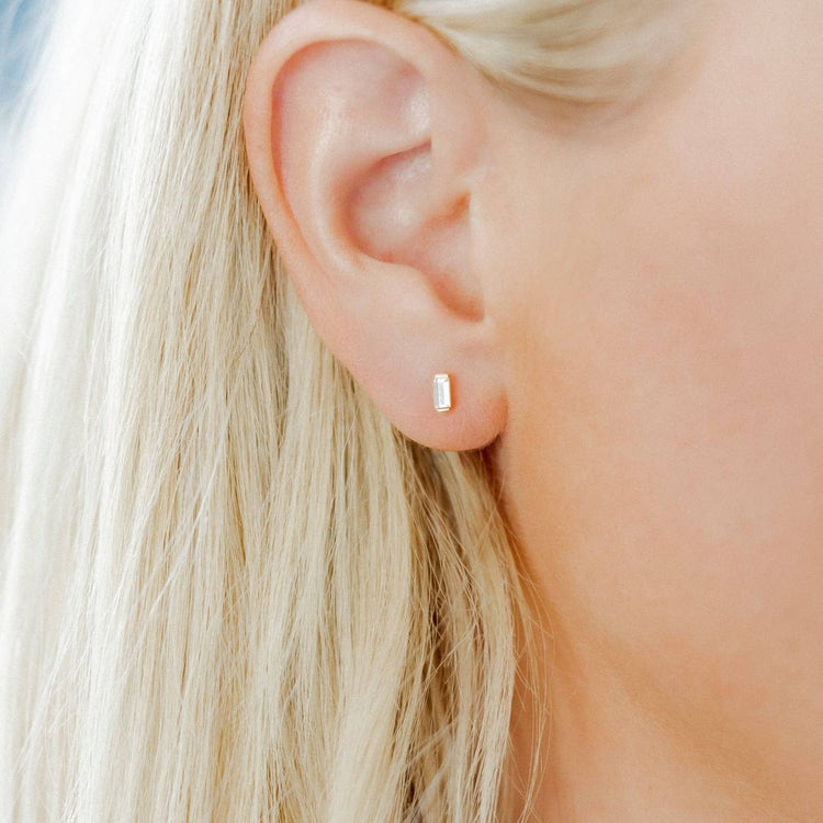 Amber Screwback Stud Earring