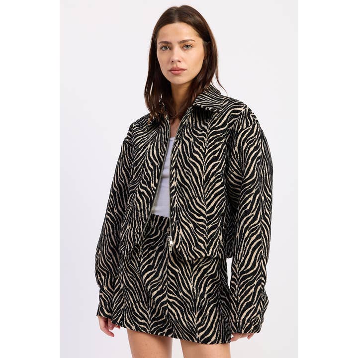 Zipped Up Animal Print Collared Jacket