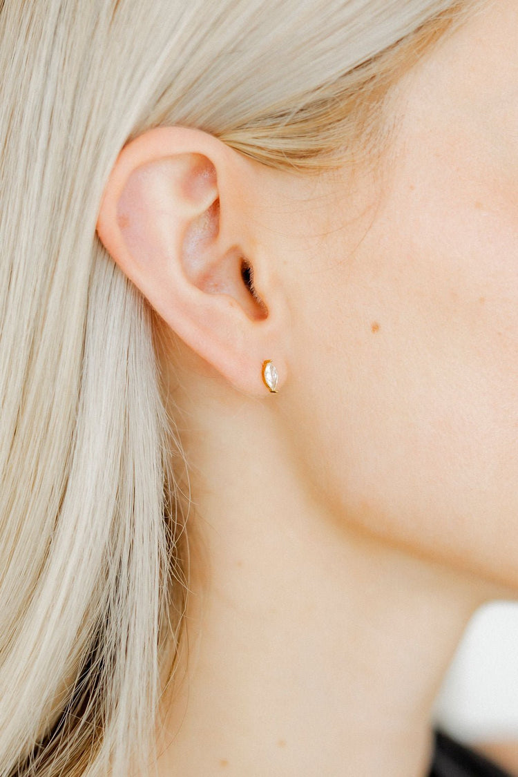 Maeve Screwback Stud Earrings