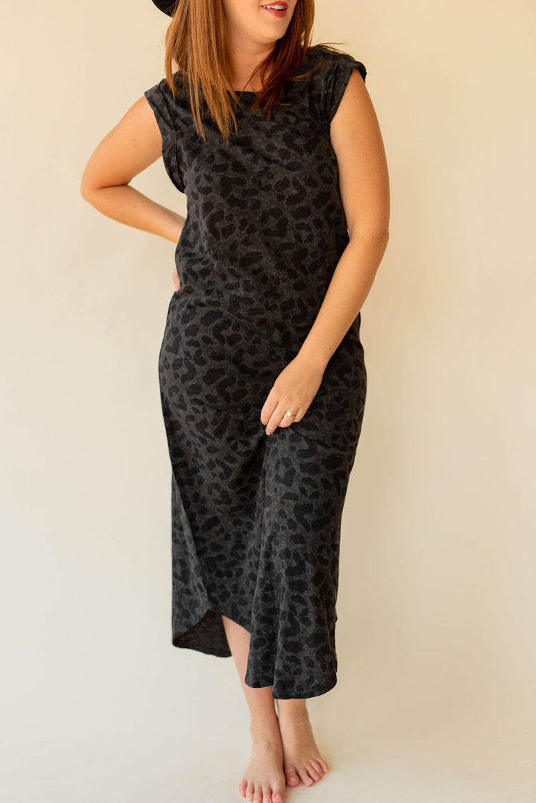 Z Supply Bailey Slub Wildcat Dress in Washed Black