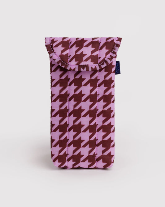 Baggu Puffy Glasses Sleeve in Pink Houndstooth