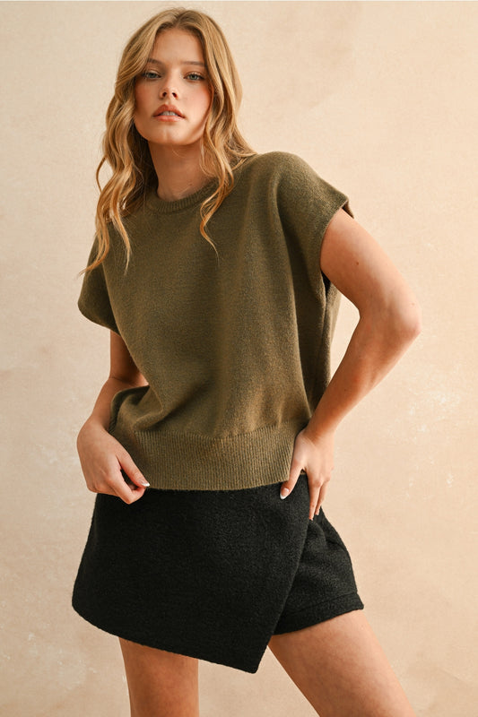 Loose Fit Short Sleeve Sweater Top in Olive