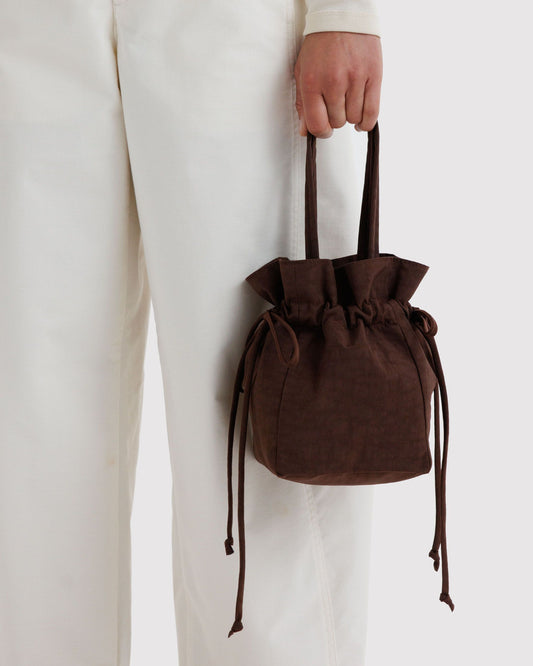 Baggu Nylon Drawstring Bag in Coffee