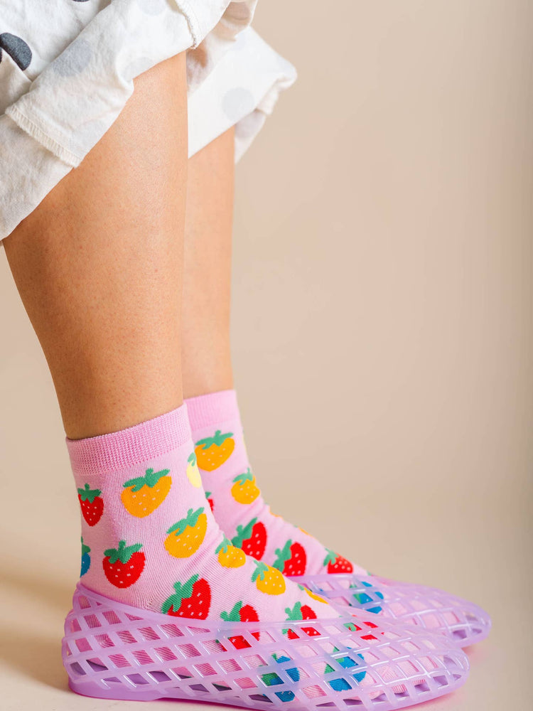 Rainbow Strawberry Women's Cotton Ankle Socks
