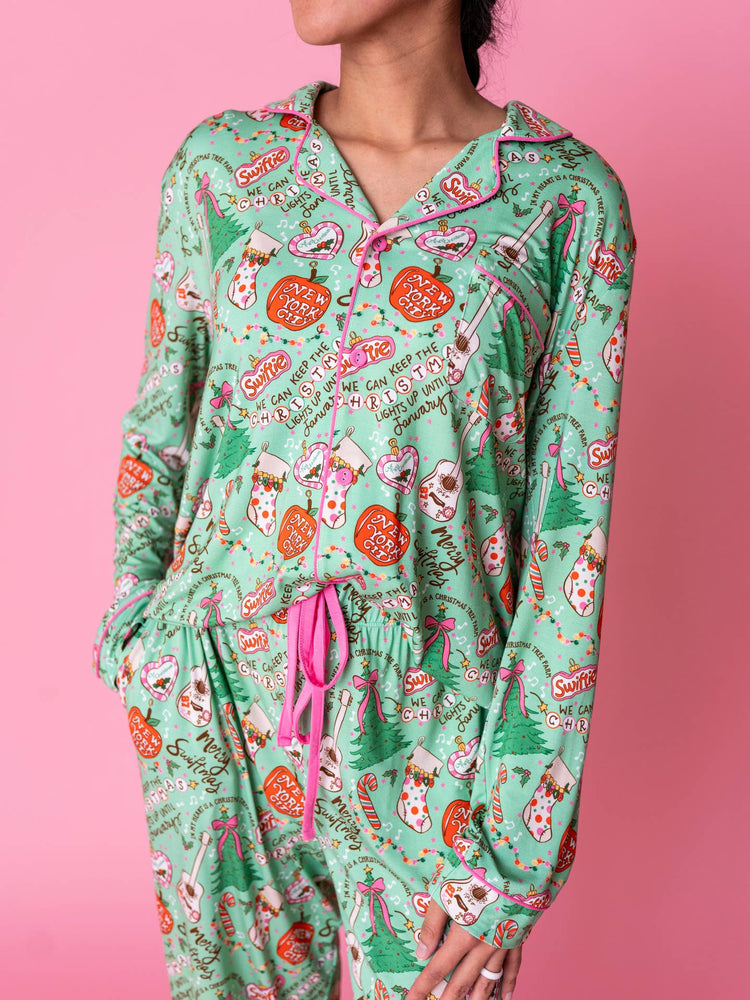 Merry Swiftmas Women's Luxe Lounge Pajama Set