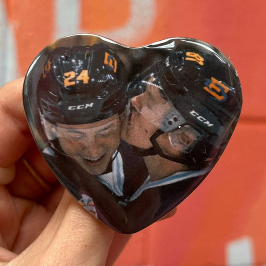 Kisses Heated Rivalry Button