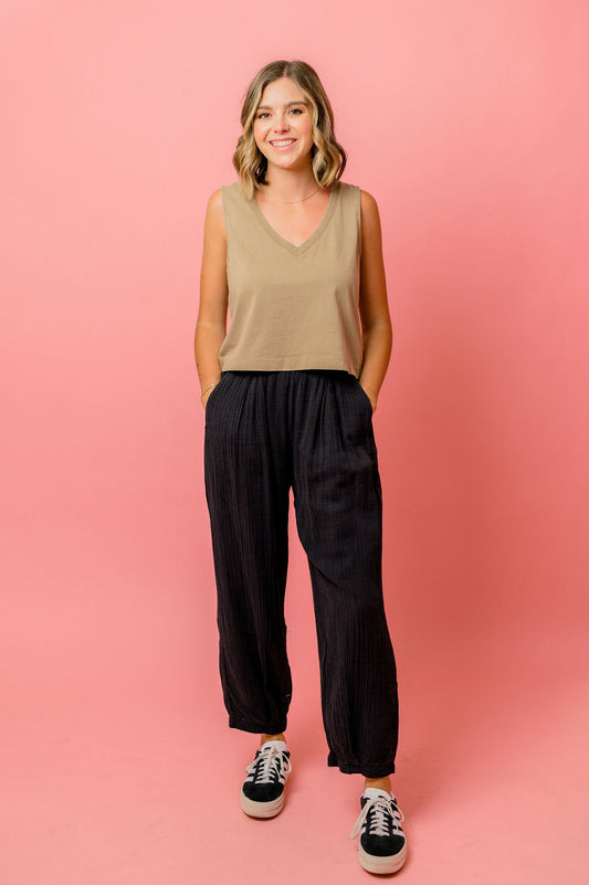 Z Supply Step Out Gauze Pant in Black