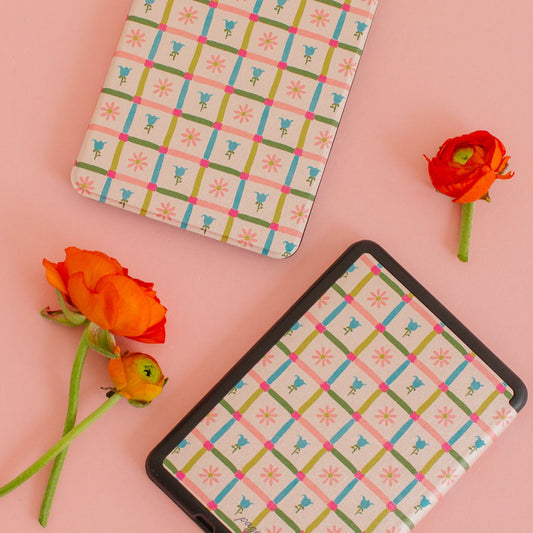 Page. Oops A Daisy Kindle Case