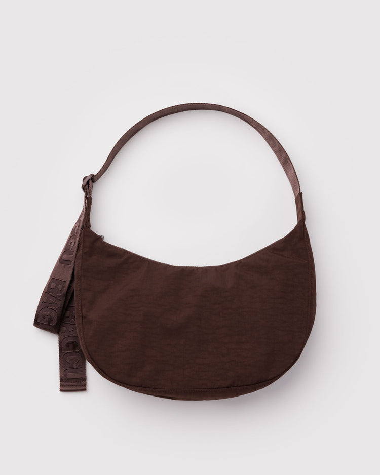 Baggu Medium Nylon Crescent Bag in Coffee
