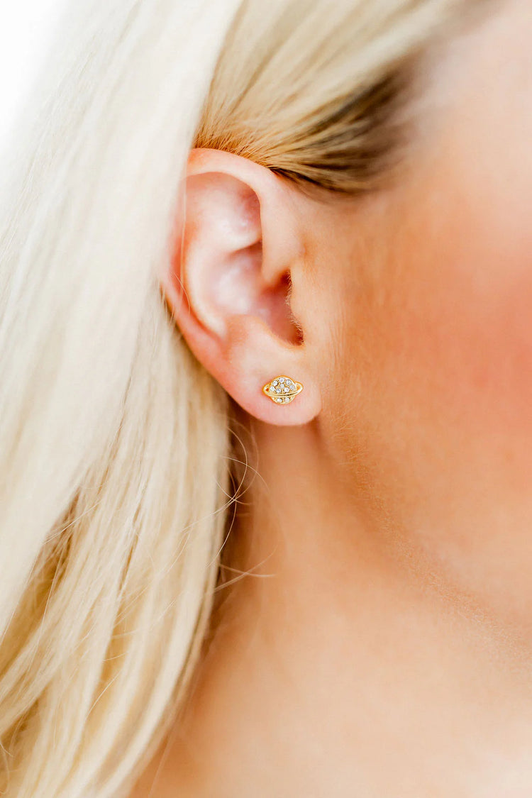 Audra Flatback Stud Earrings