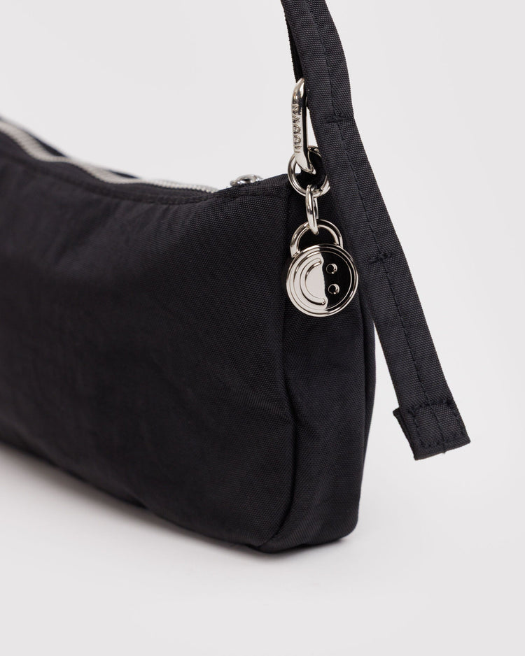 Baggu Nylon Pochette in Black
