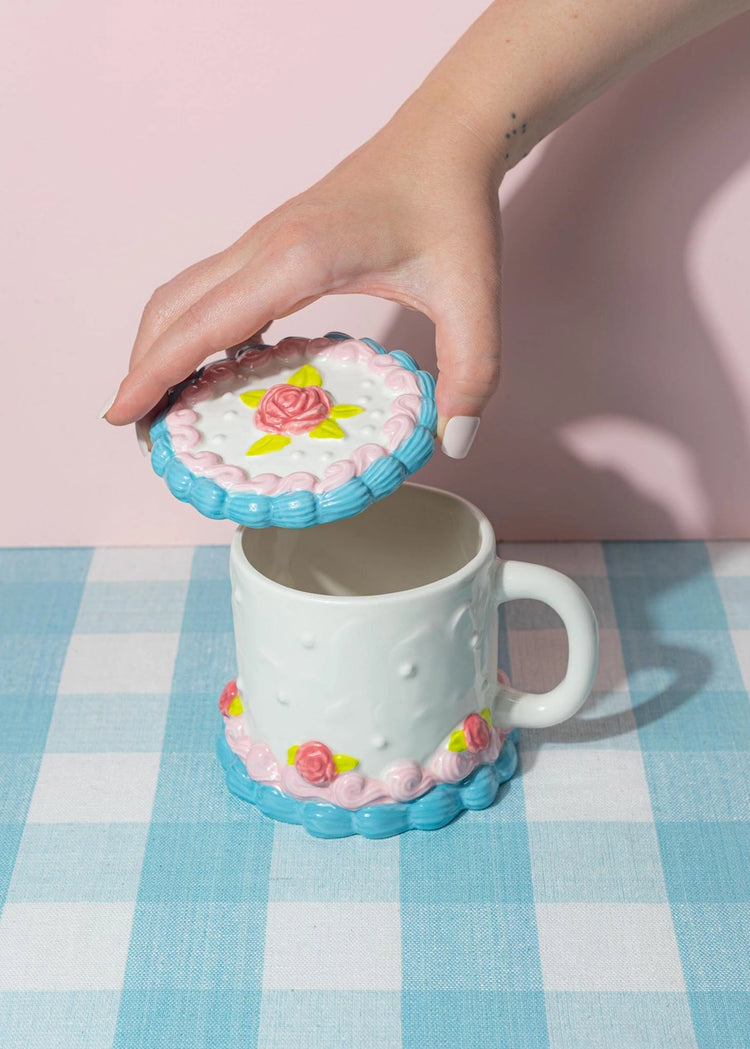 Cake Mug with Lid