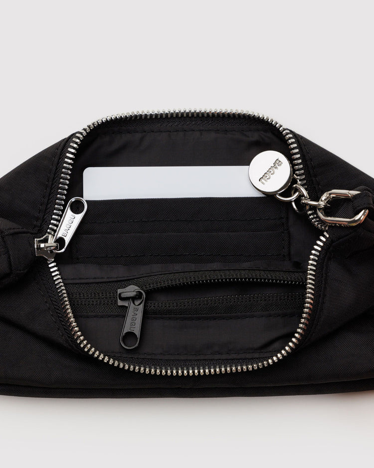 Baggu Nylon Pochette in Black